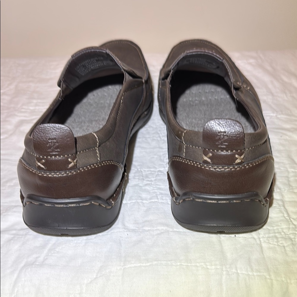 Izod Brown Loafers Comfortable Slip-Ons - Picture 5 of 7